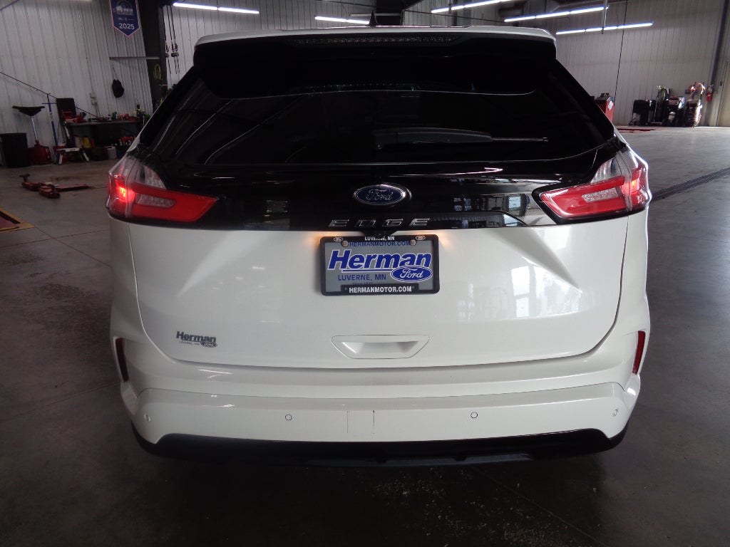 2024 Ford Edge — interior view