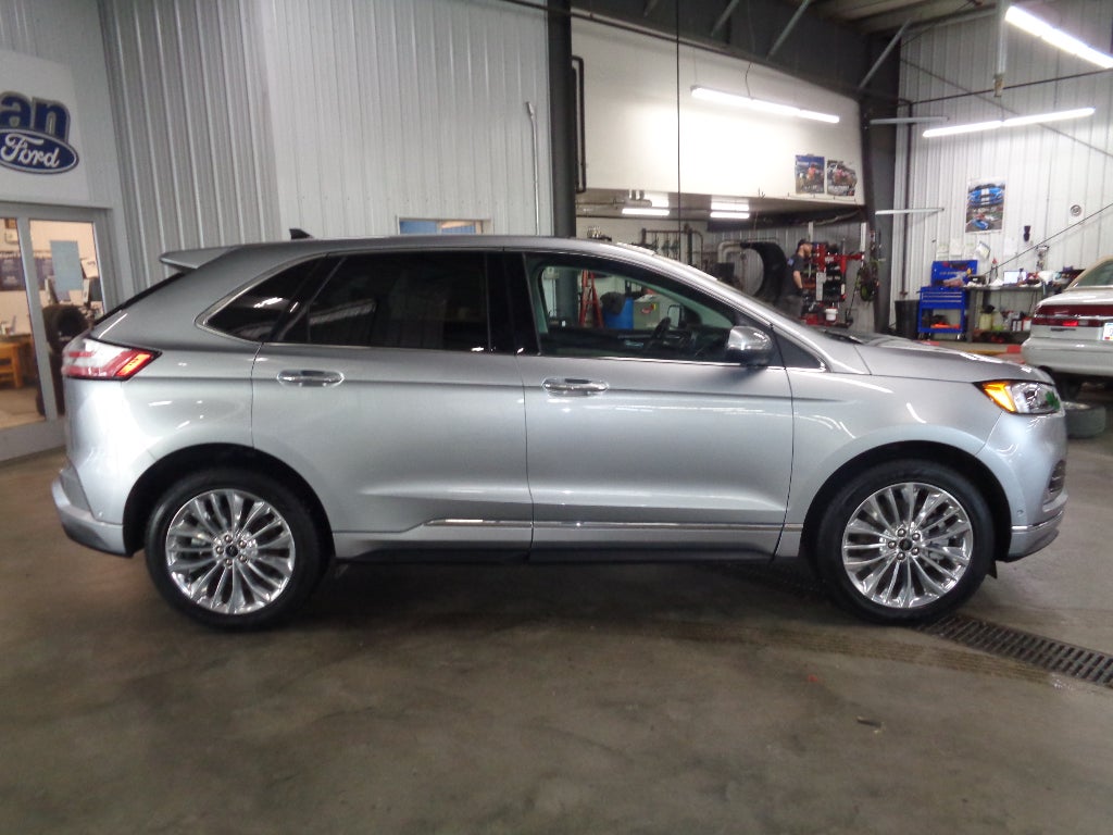 2024 Ford Edge — side profile view