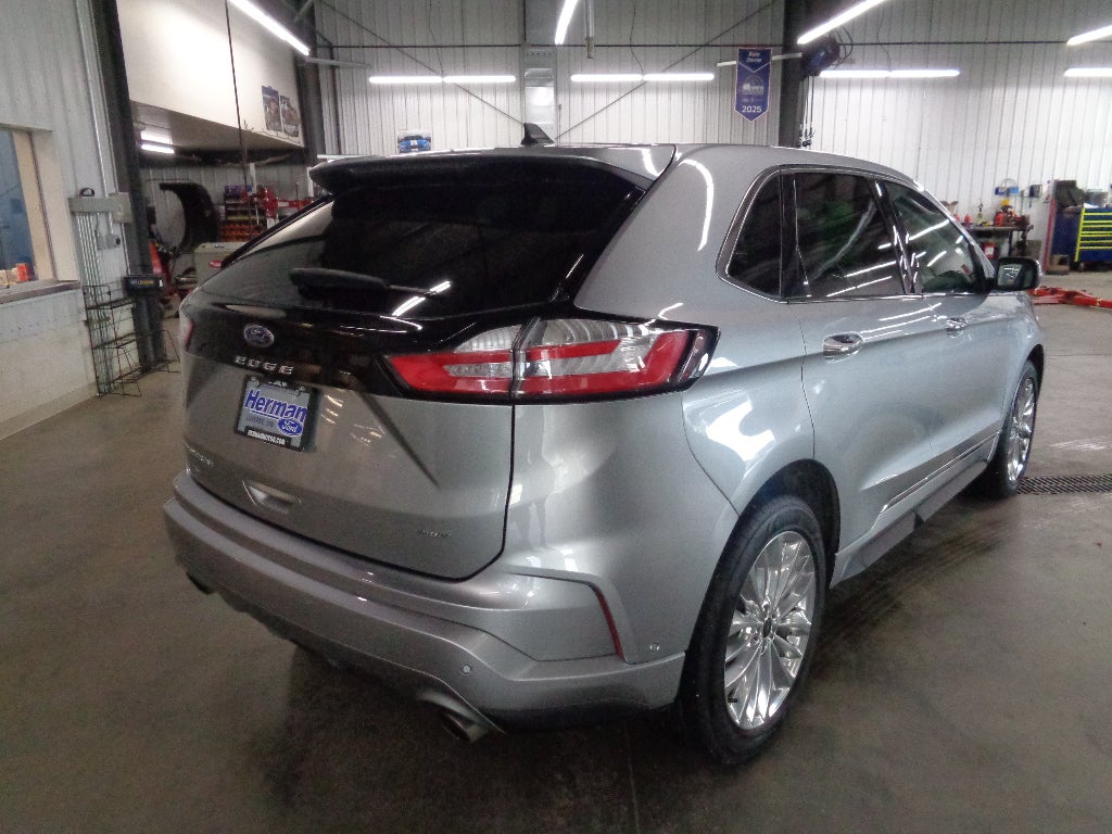 2024 Ford Edge — rear three-quarter view